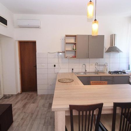 Se-Na Apartamento Pula Exterior foto